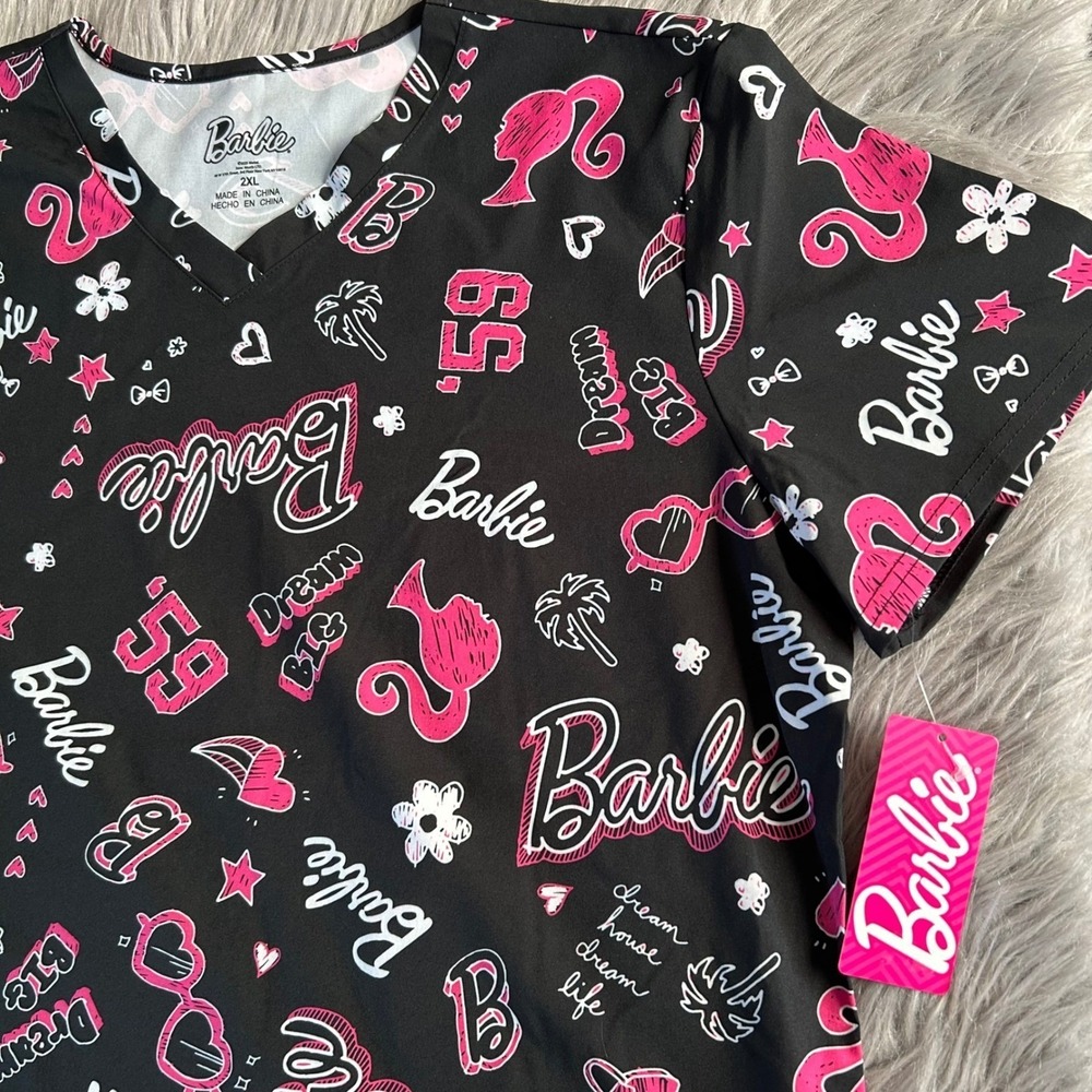 Barbie Scrub Top Womens Size 2XL Black Pink Short Sleeve Work Shirt - Picture 3 of 5